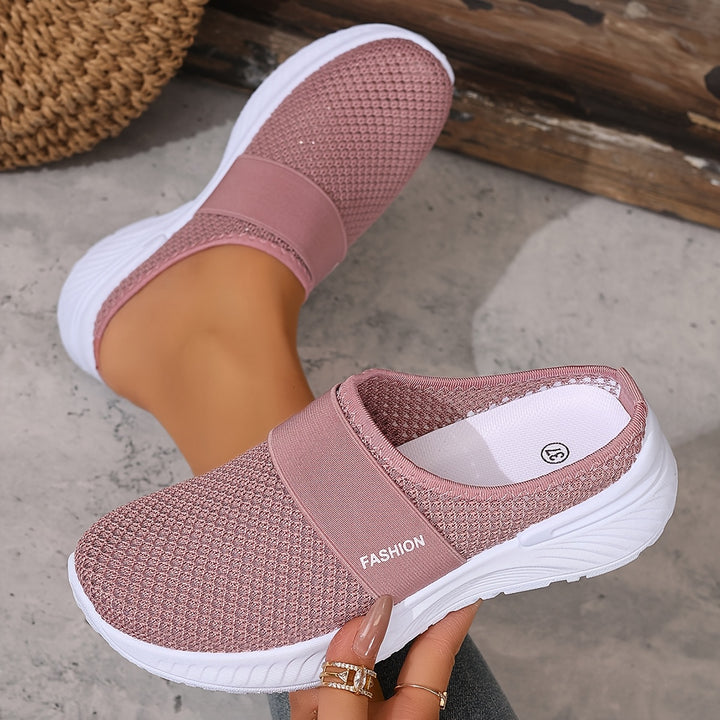 Sénait | The Summer Slip-On Made Simple