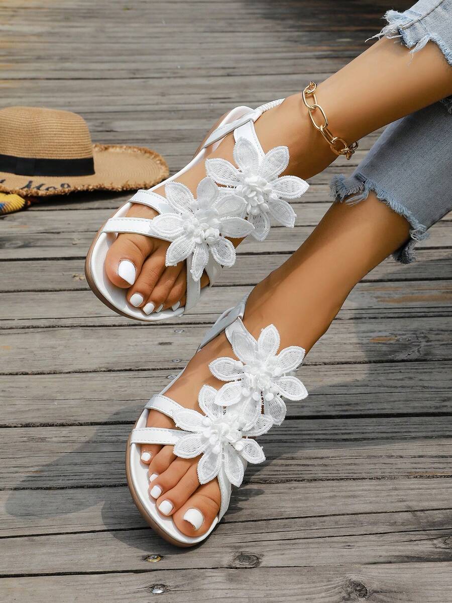 Latiaran | The Sandal That Supports You