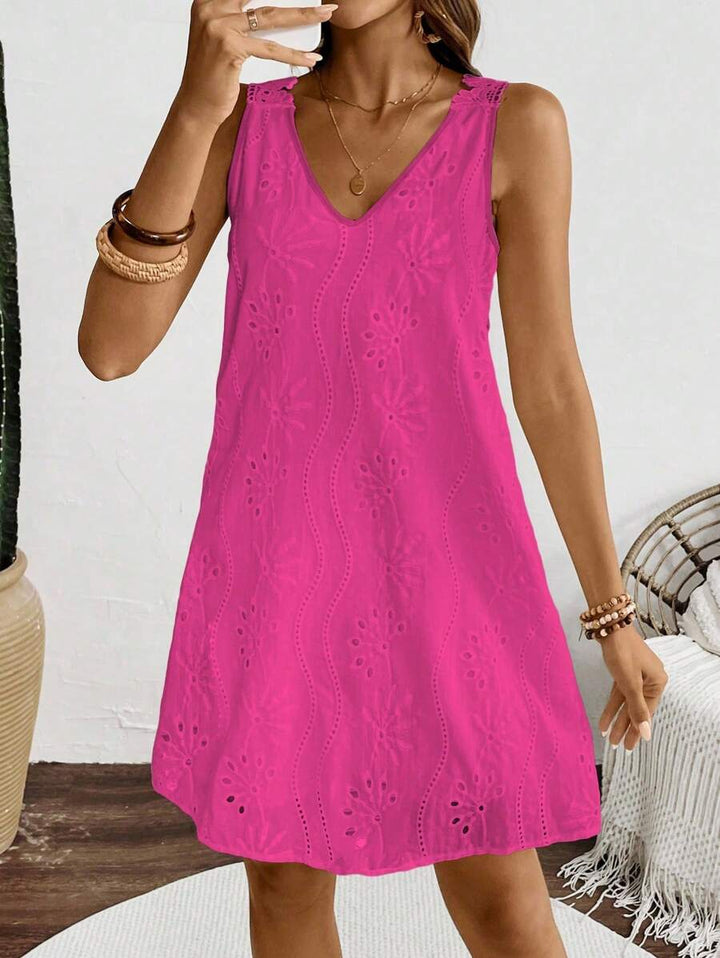 Genoveva | The Bohemian Scallop Dress
