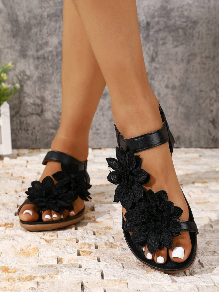Latiaran | The Sandal That Supports You