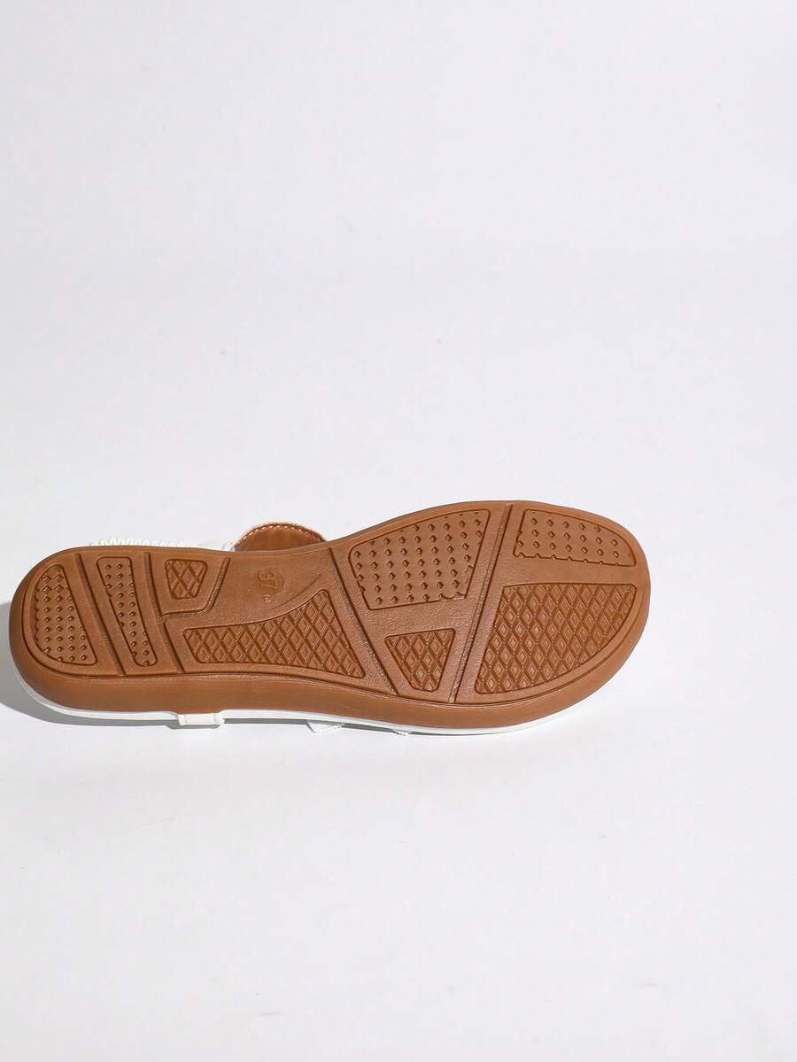 Latiaran | The Sandal That Supports You