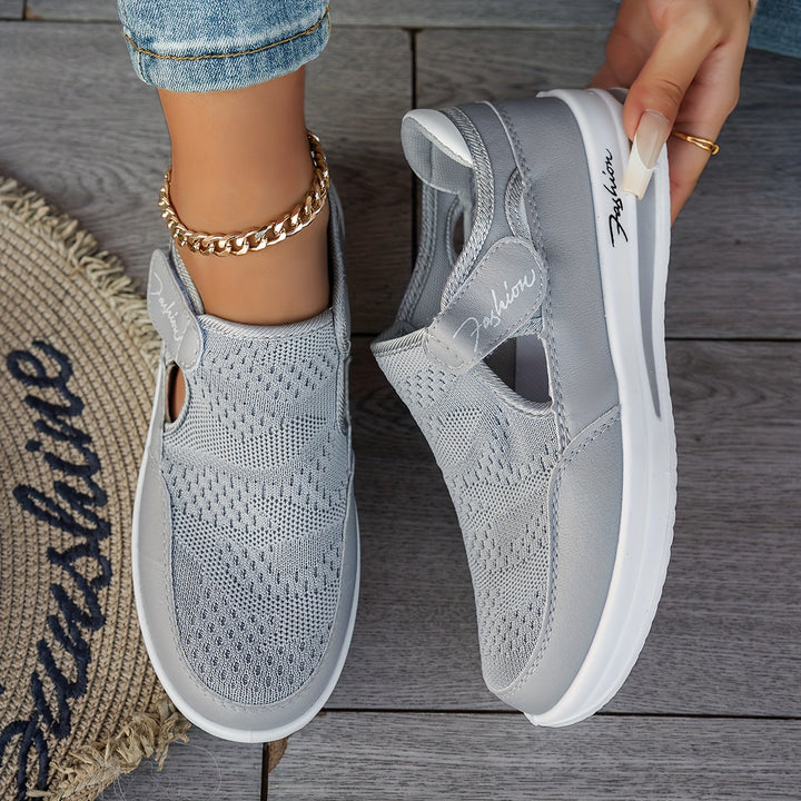 Cranait | The Everyday Flat Made Easy