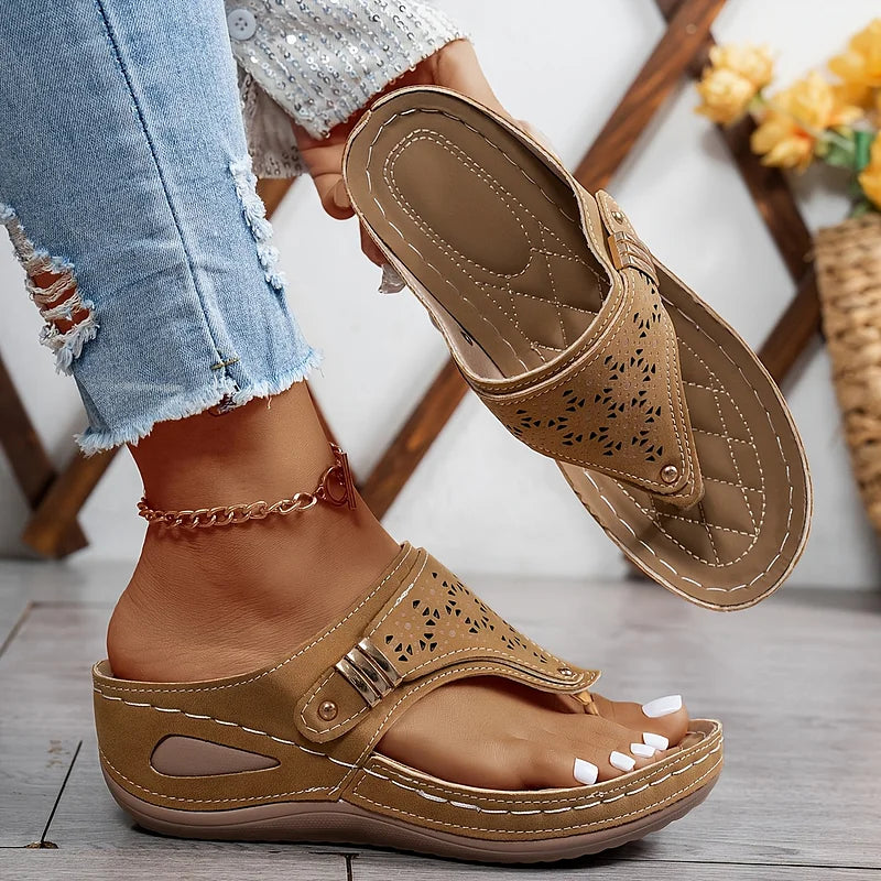 Rosetta | The Elegant Everyday Wedge