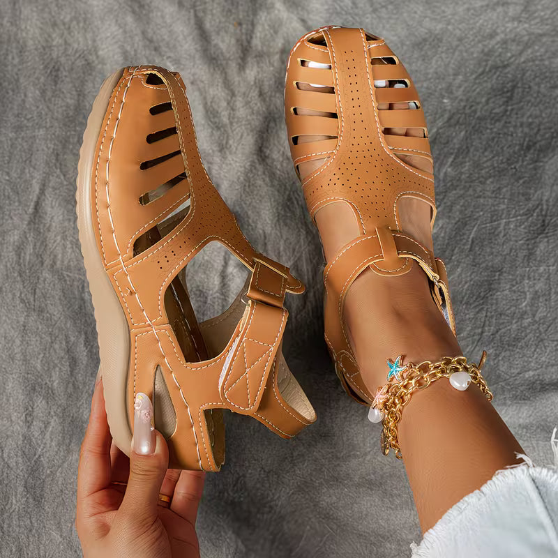Sín | Orthopaedic Comfort, Timeless Gladiator Style