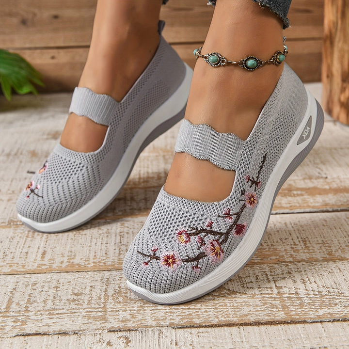 Nola | Relief for Sensitive Feet