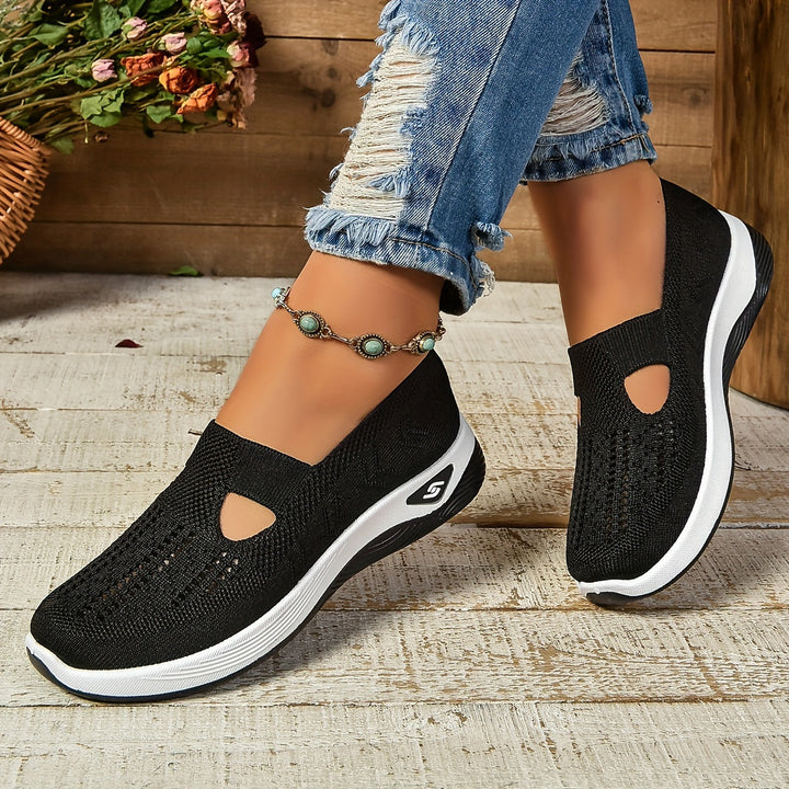 Tlachtga | The Slip-On Shoe That Simply Works