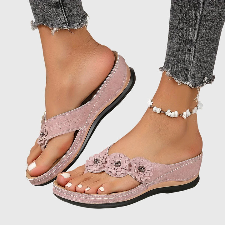 Cáit | Flip Flops That Don't Hurt