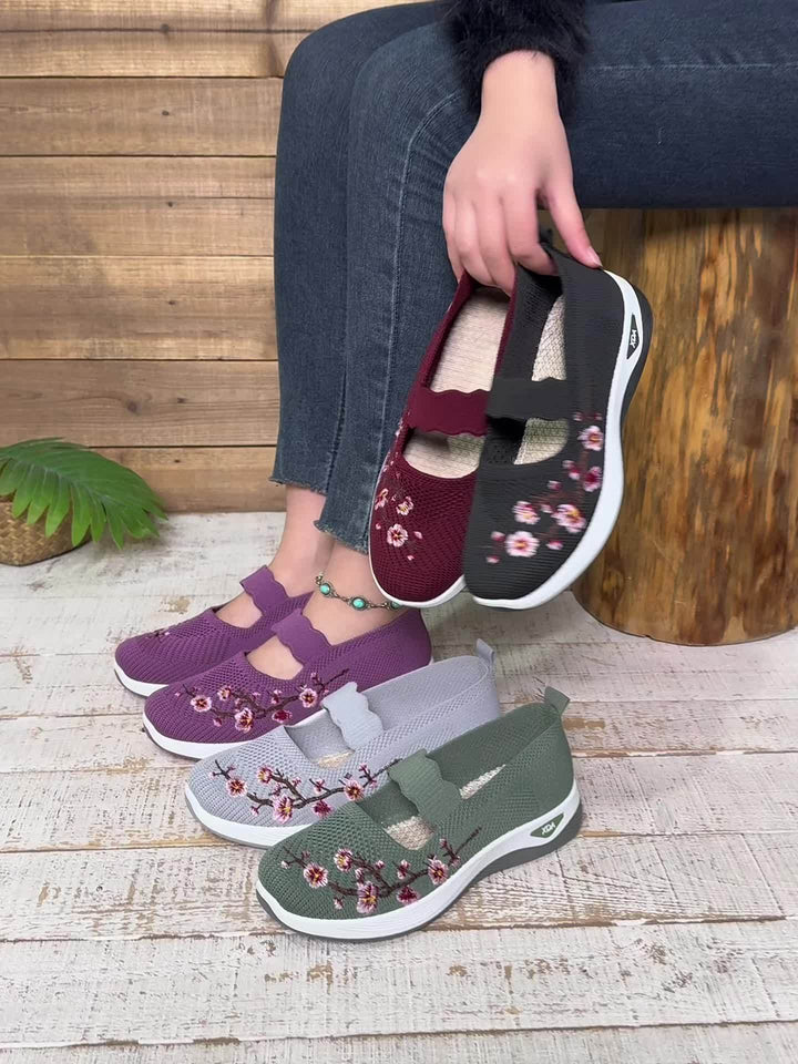 Nola | Relief for Sensitive Feet