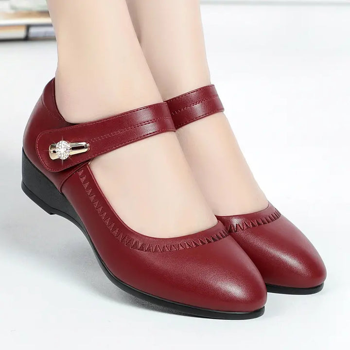 Dervla | The Heel That Doesn't Hurt