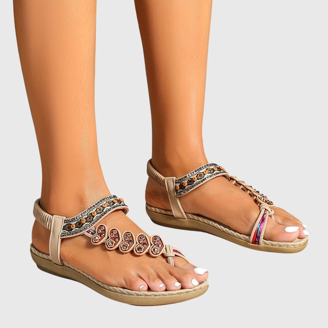 Étnat | The Orthopaedic Sandal Worth Wearing