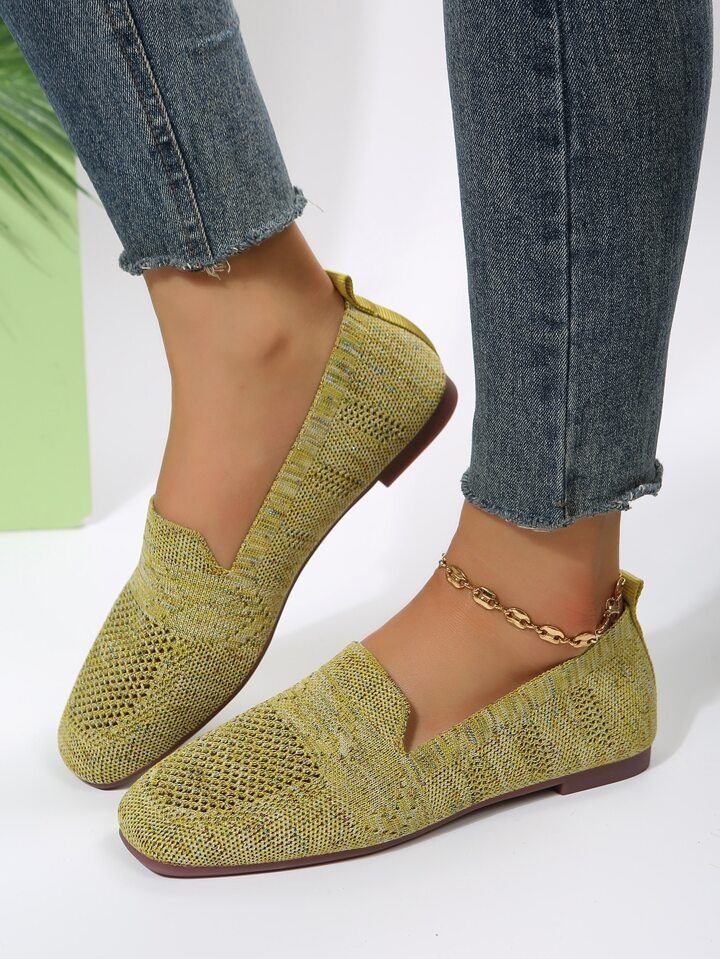 Caireann | Comfort, Support, and Vintage Style