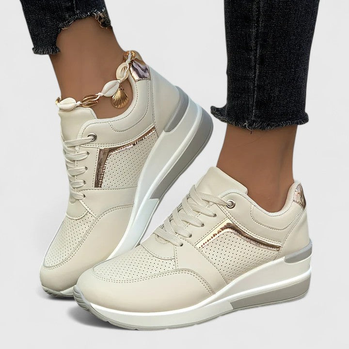 Muadhnait | The Chic Support Shoe