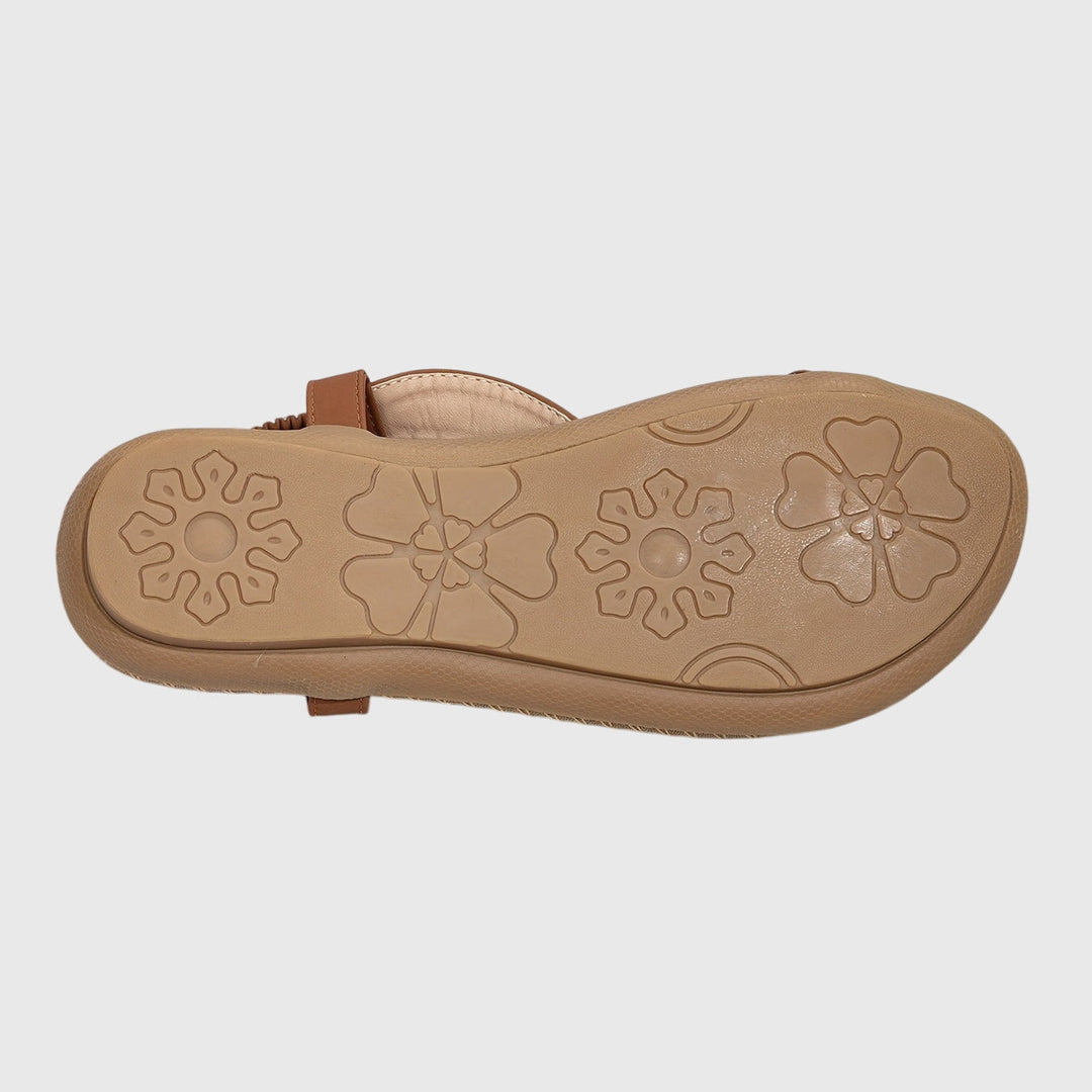 Étnat | The Orthopaedic Sandal Worth Wearing
