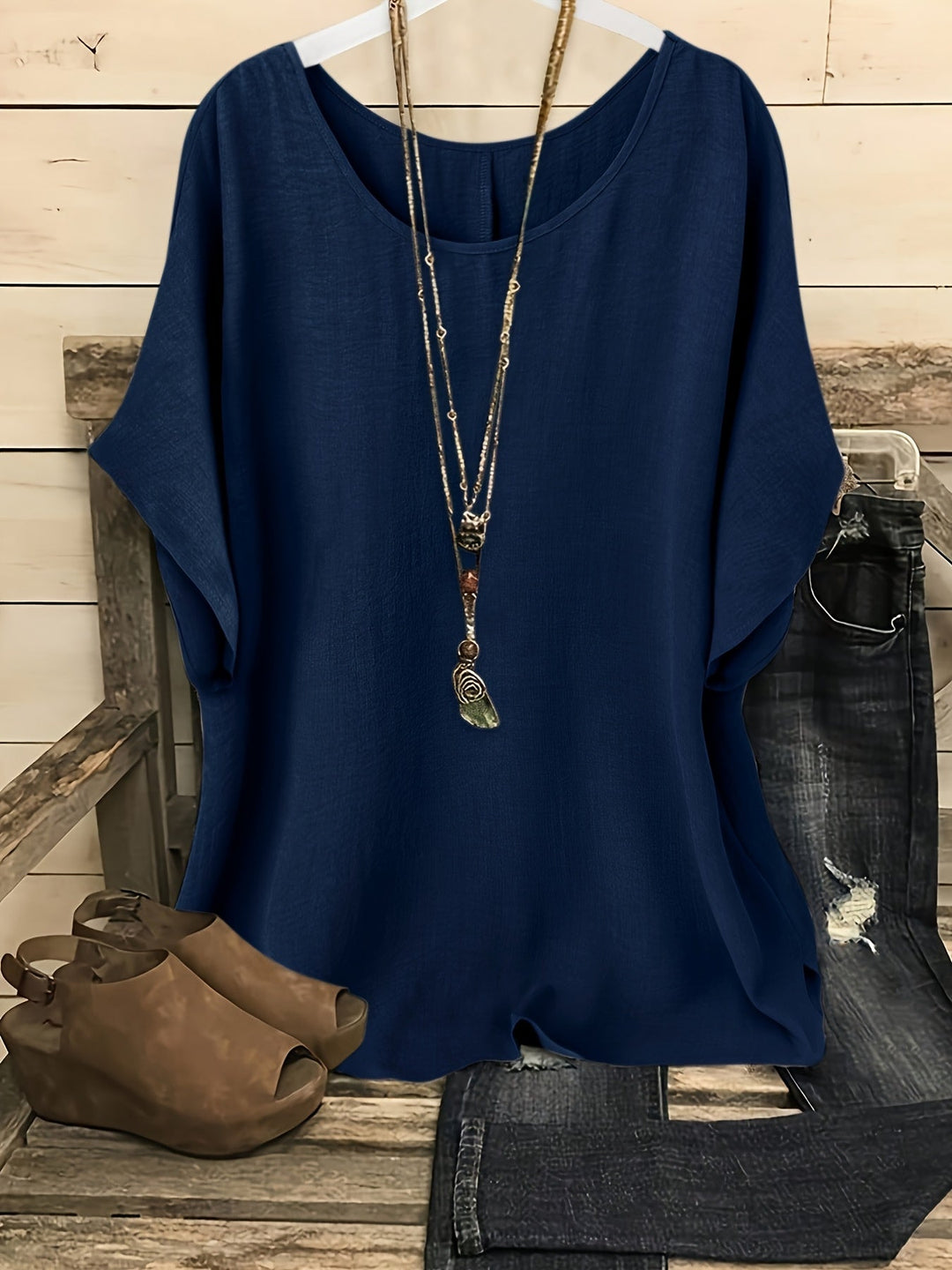 Maighréad | The Easy Round-Neck Top