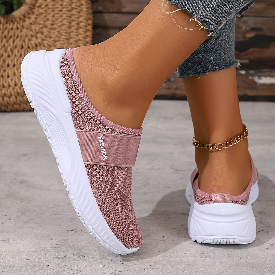 Sénait | The Summer Slip-On Made Simple