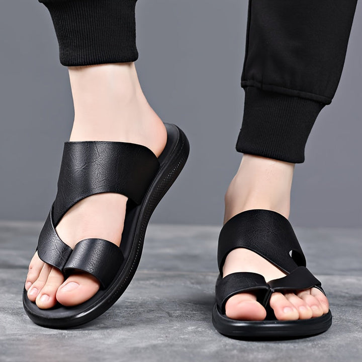 Torcán | The Architectural Cross-Strap Sandal