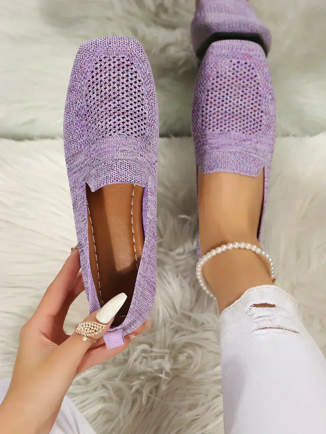 Caireann | Comfort, Support, and Vintage Style