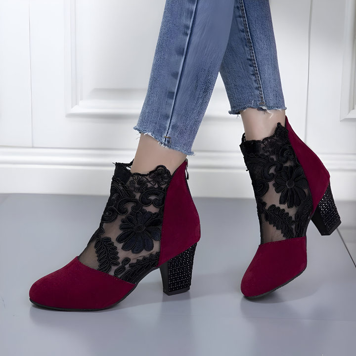 Constance | Heels That Ease the Ache