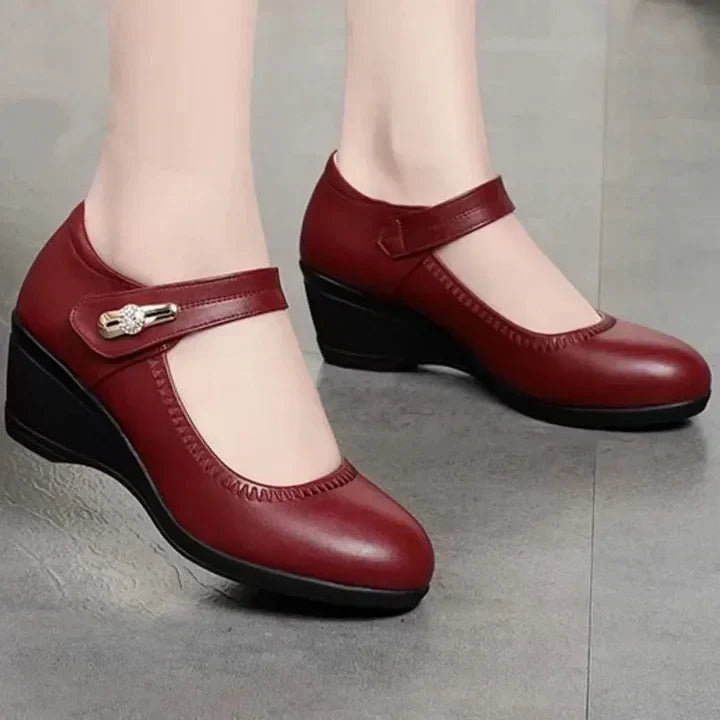 Dervla | The Heel That Doesn't Hurt
