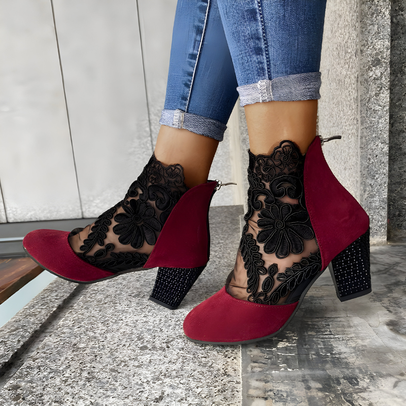 Constance | Heels That Ease the Ache