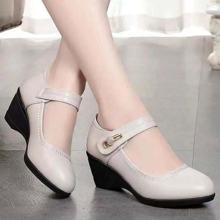 Dervla | The Heel That Doesn't Hurt