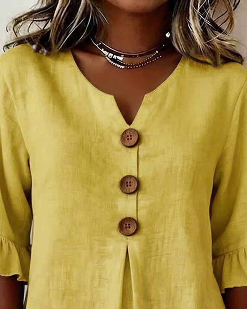 Máire | The Ruffle-Sleeve Button Blouse