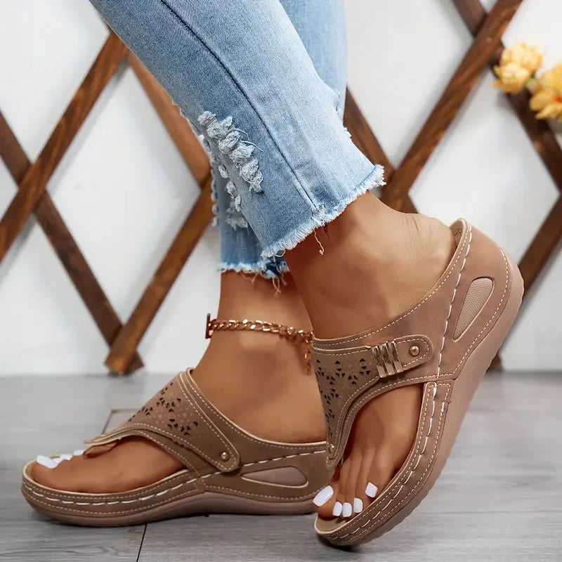 Rosetta | The Elegant Everyday Wedge