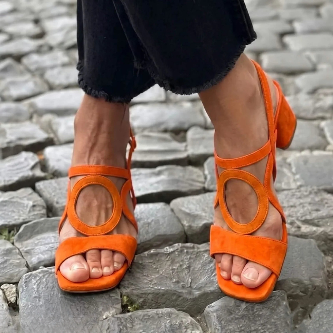Susanna | The Chic Walking Sandal