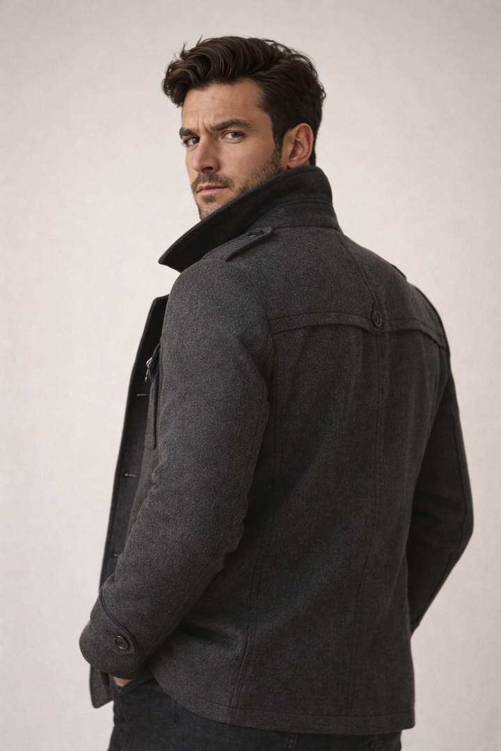 Amhlaoibh | The Tailored Double-Breasted Overcoat