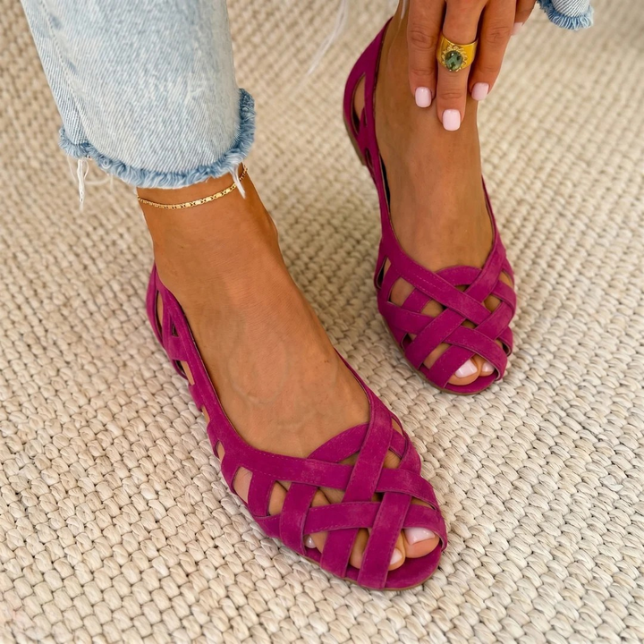 Saraid | The Lightweight Sandal Worth Wearing