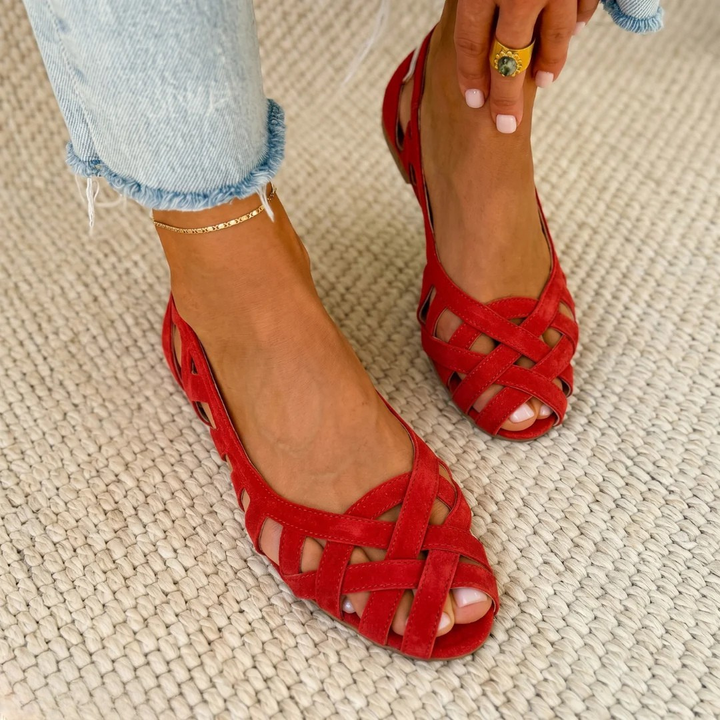 Saraid | The Lightweight Sandal Worth Wearing
