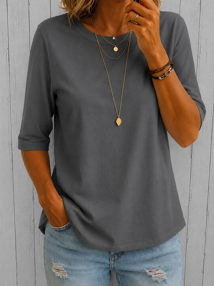 Damhnait | The Classic Half-Sleeve Tee