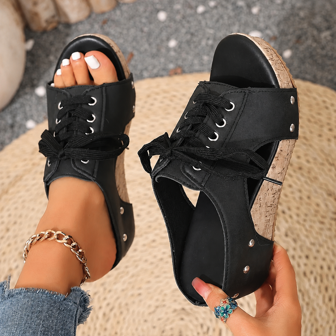 Matilda | The Edgy Comfort Wedge
