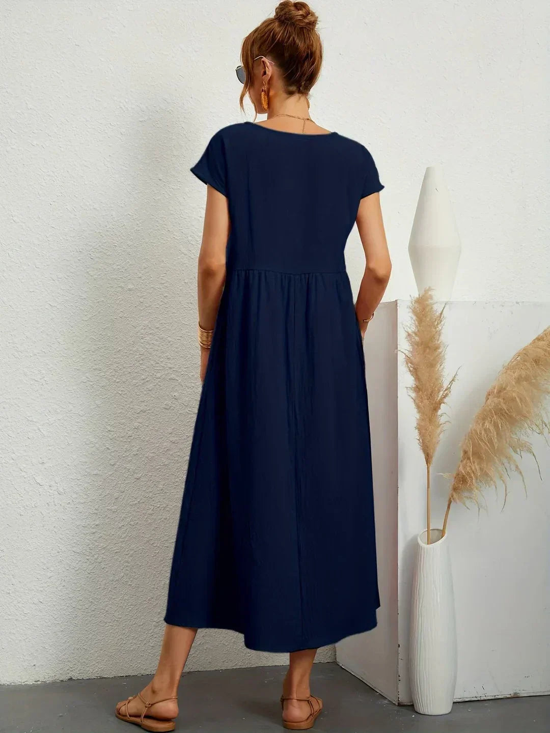 Elowen | The Simply Elegant Dress