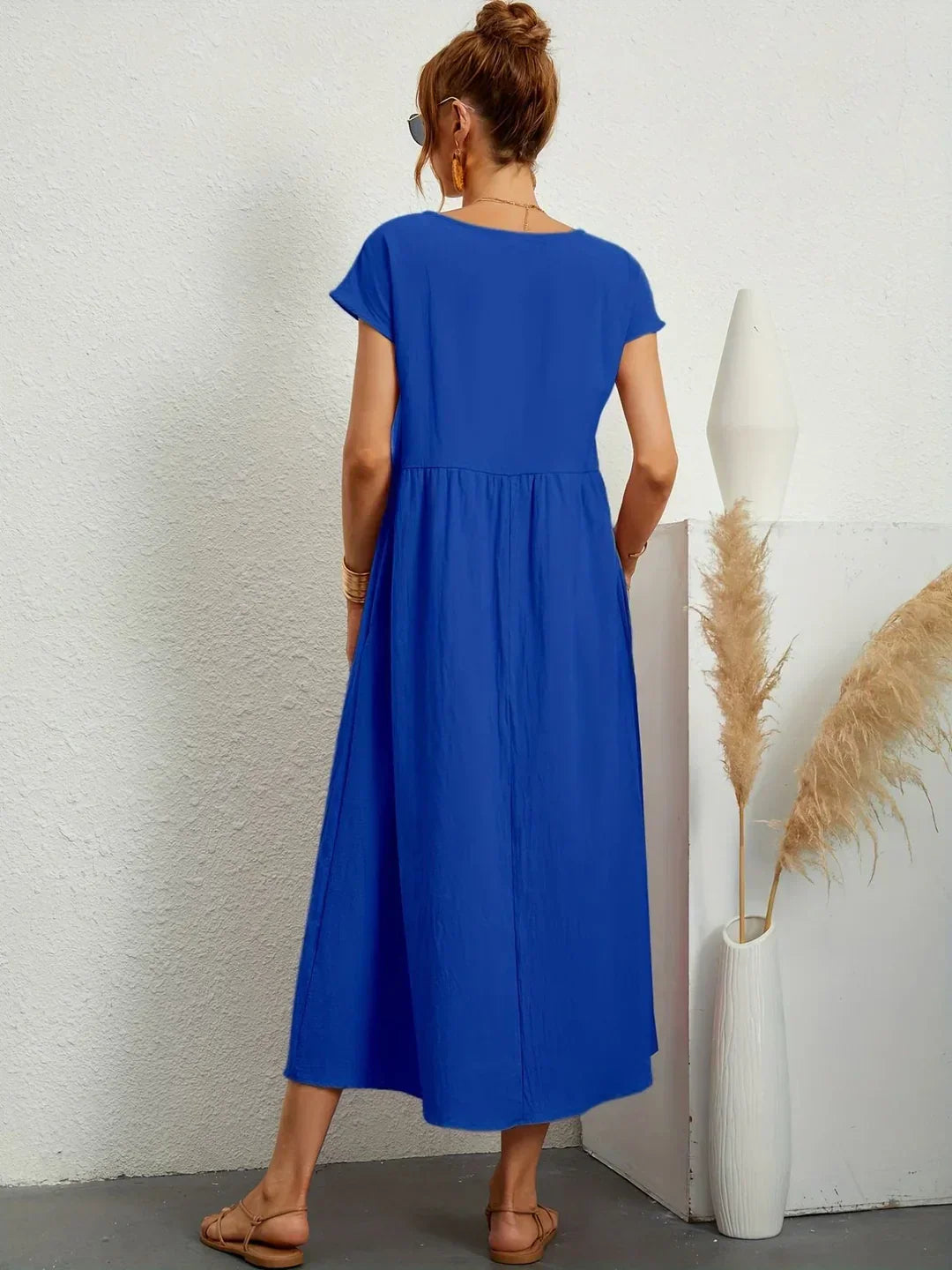 Elowen | The Simply Elegant Dress