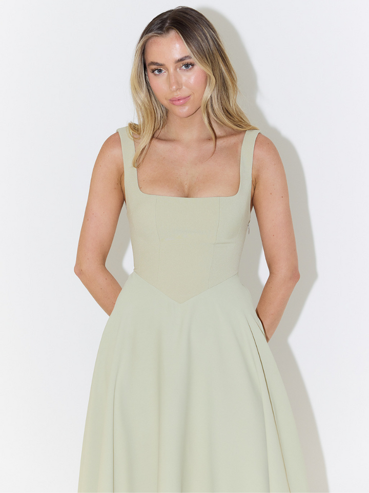 Rosamund | The Effortlessly Elegant Midi