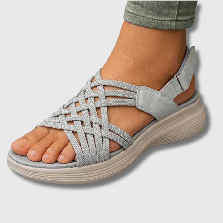 Enola | Walk in Total Comfort