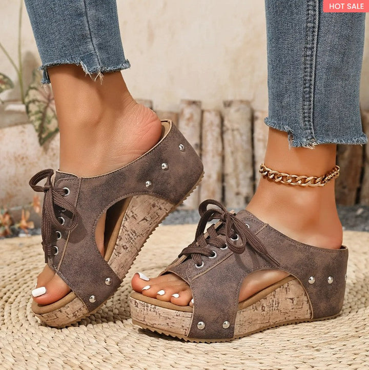 Matilda | The Edgy Comfort Wedge