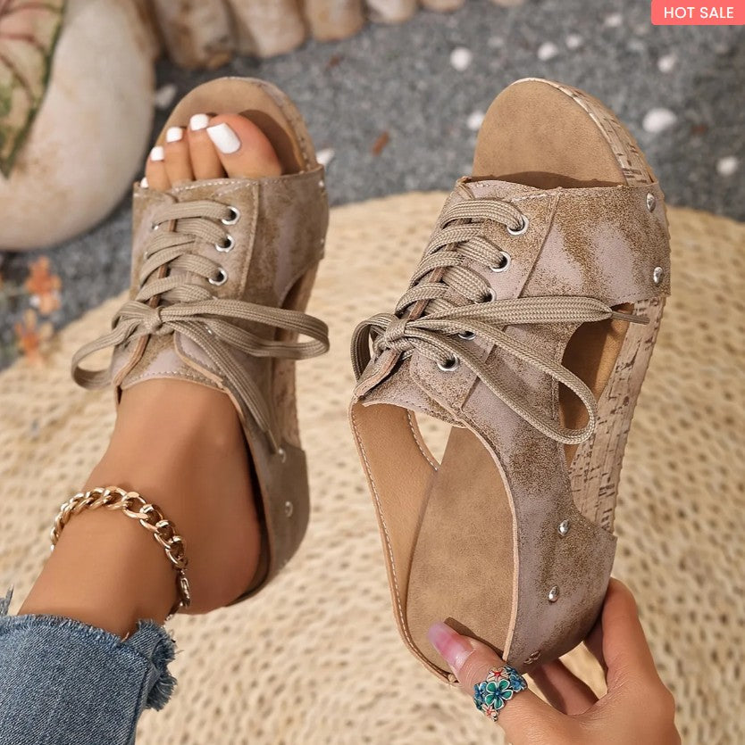 Matilda | The Edgy Comfort Wedge