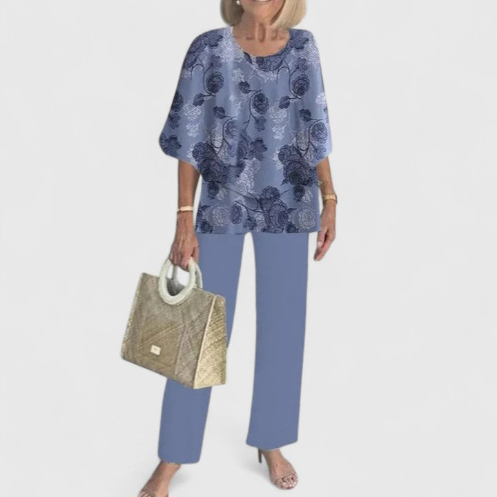 Della | The Sophisticated Two-Piece
