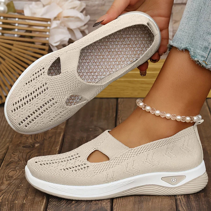 Tlachtga | The Slip-On Shoe That Simply Works