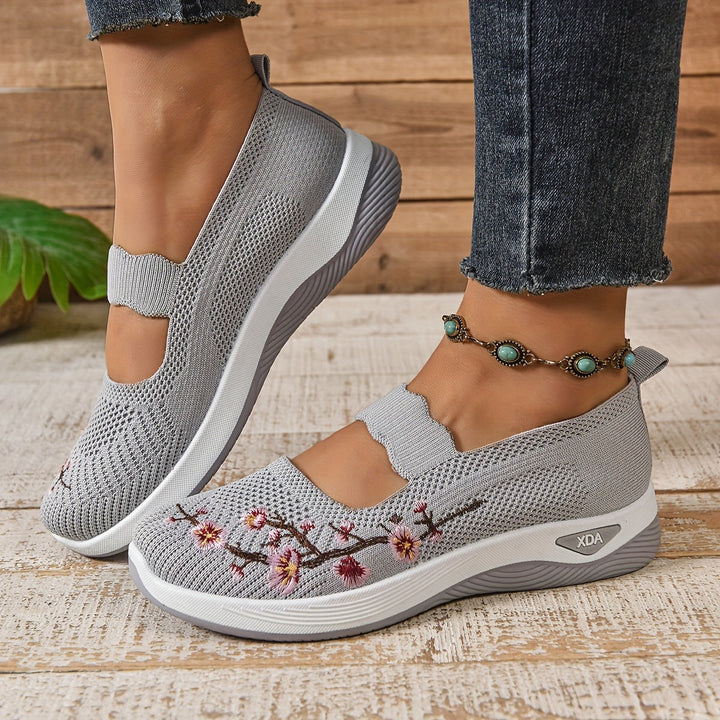Nola | Relief for Sensitive Feet