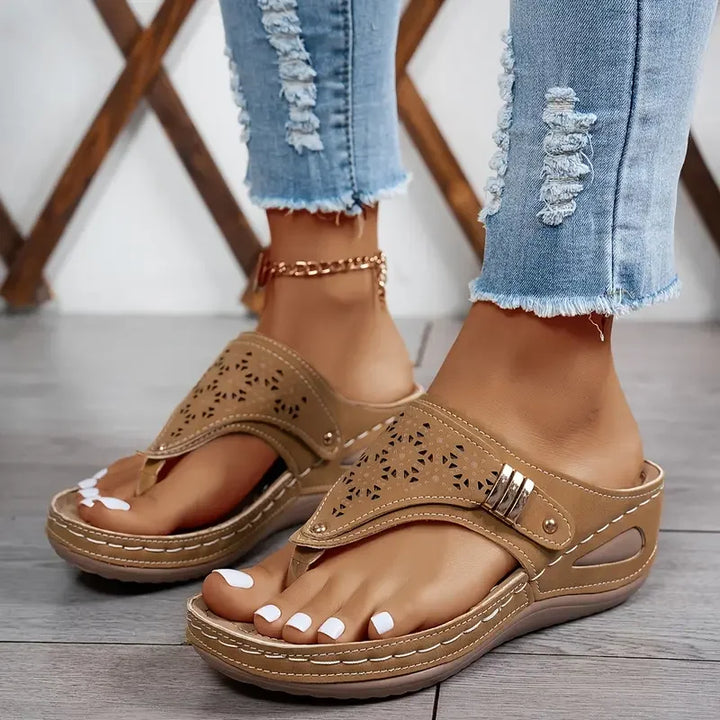 Rosetta | The Elegant Everyday Wedge