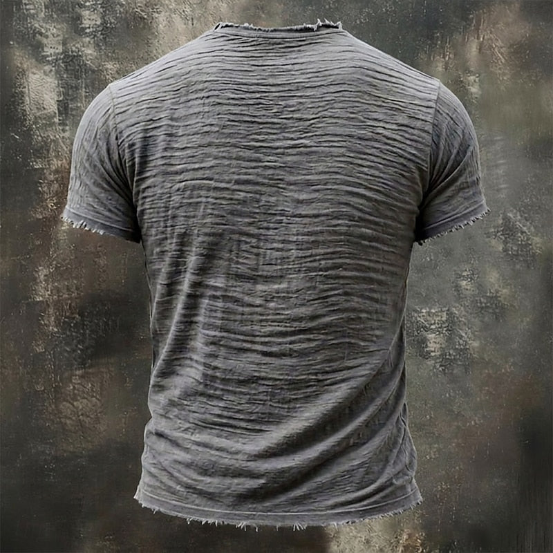 Cael | Casual Vintage V-Neck Tee