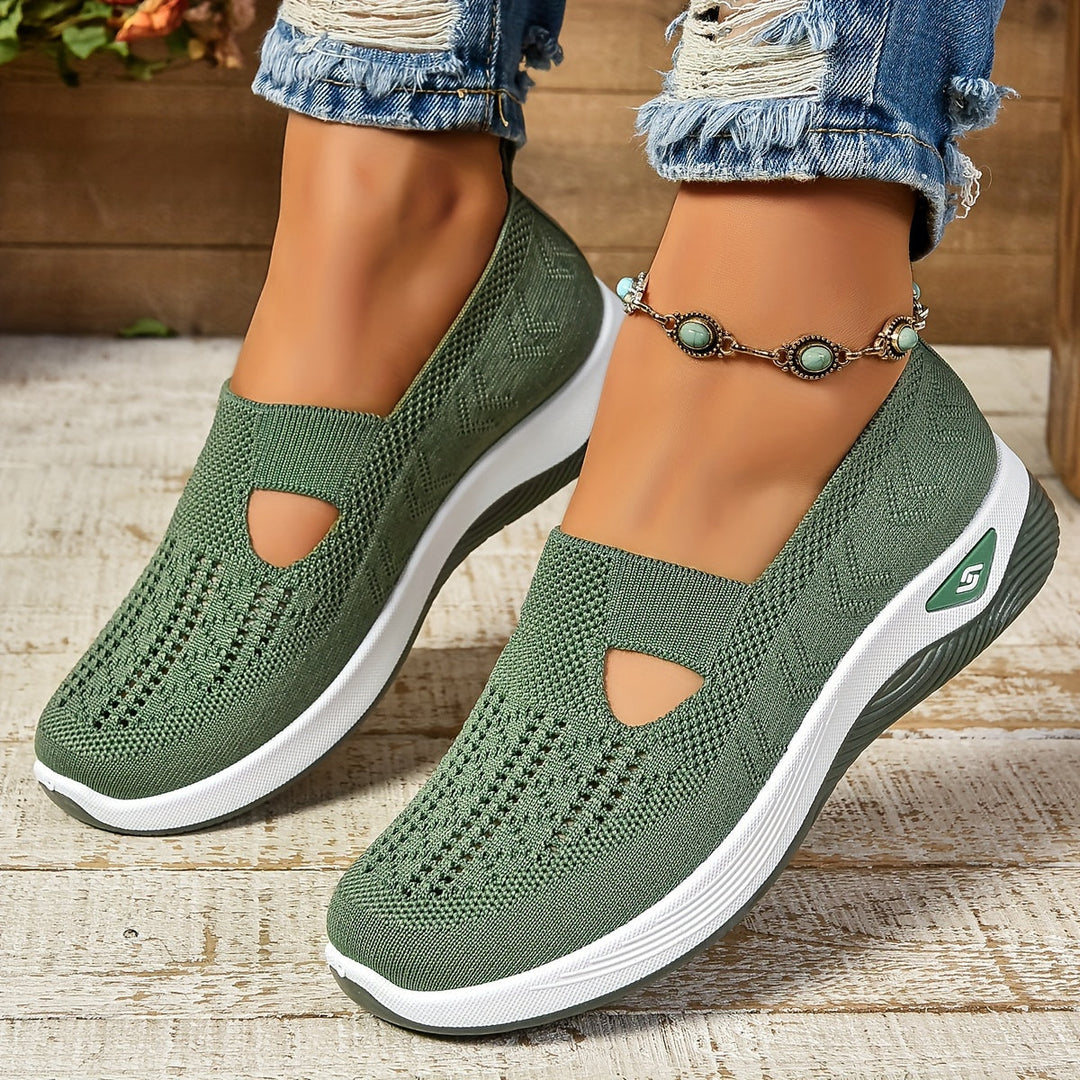 Tlachtga | The Slip-On Shoe That Simply Works