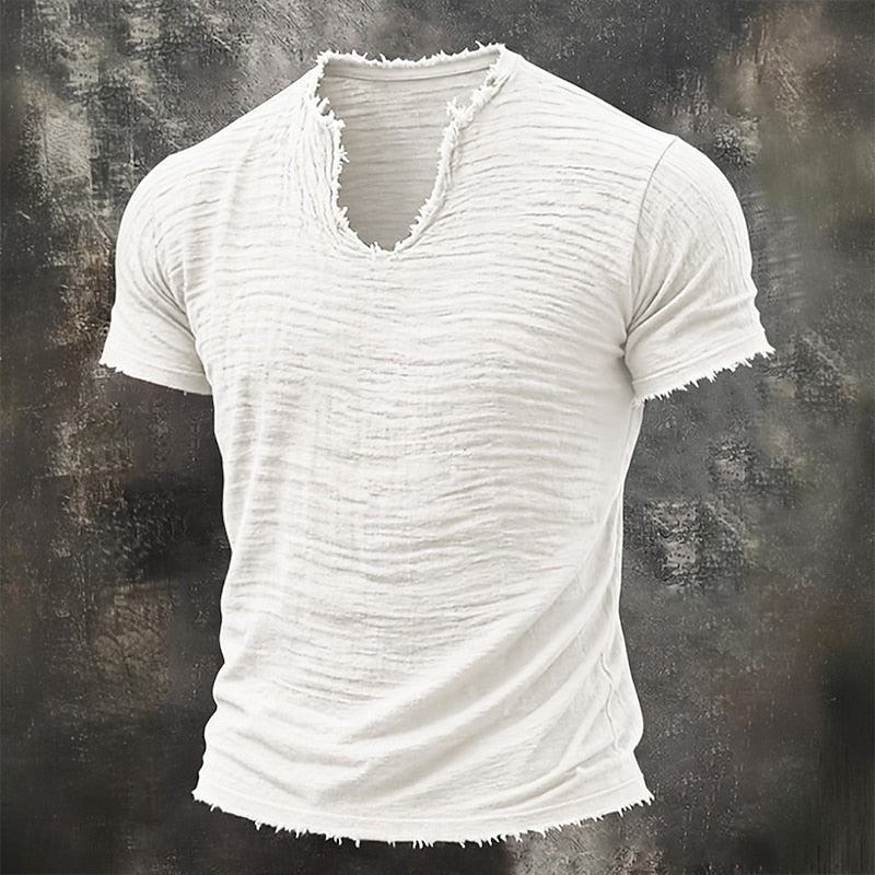 Cael | Casual Vintage V-Neck Tee
