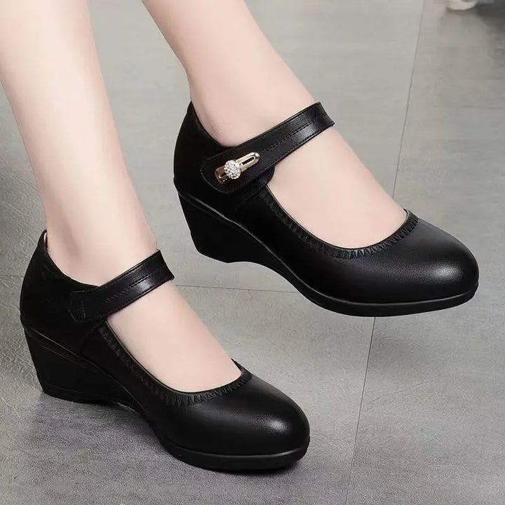 Dervla | The Heel That Doesn't Hurt
