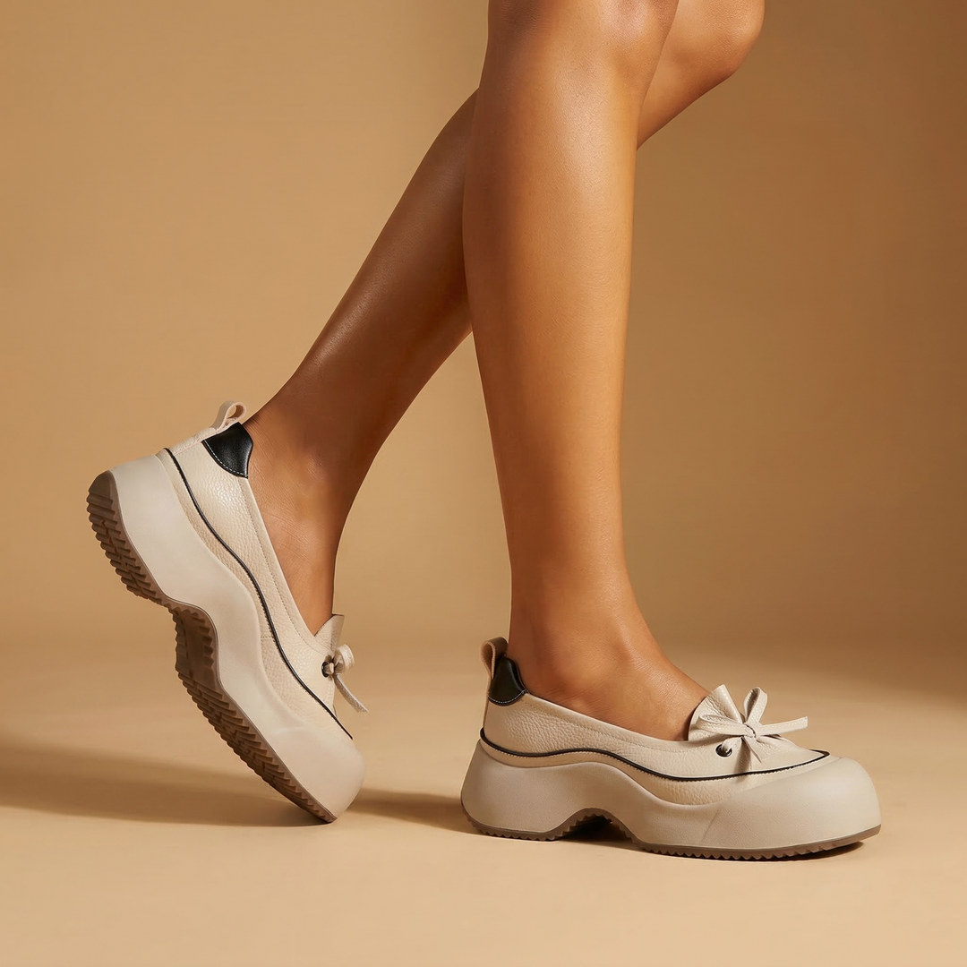 Muirgen | The Bow-Detail Platform Shoe