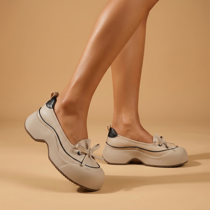 Muirgen | The Bow-Detail Platform Shoe