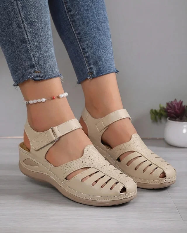 Sín | Orthopaedic Comfort, Timeless Gladiator Style